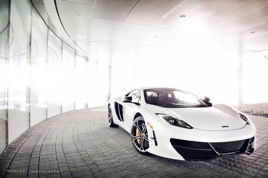  McLaren MP4-12C High Sport 2012 года  (фото 22 из 30)